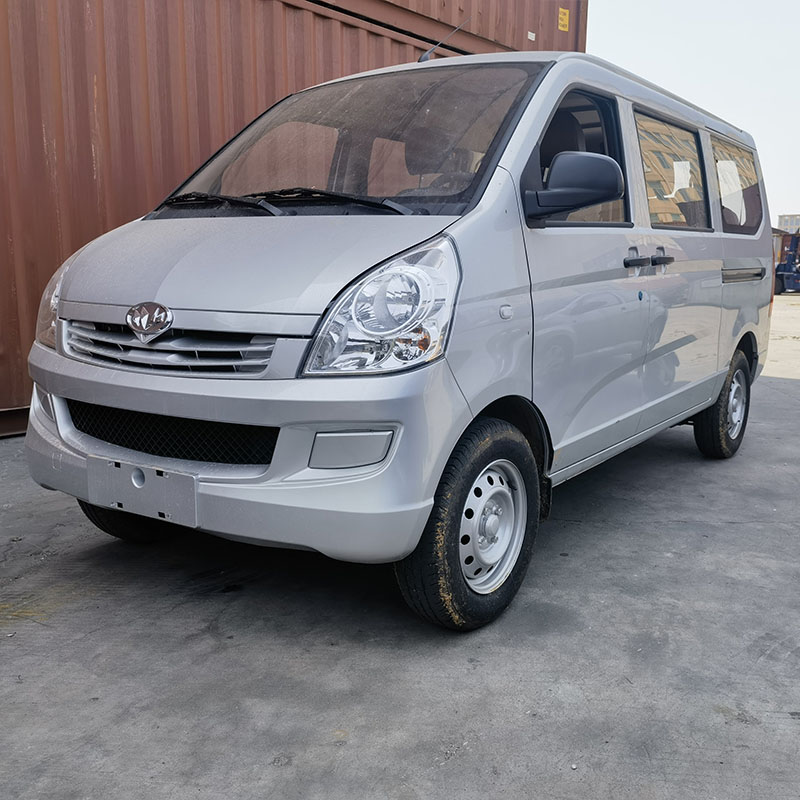 8 posti minivan